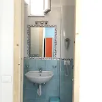 Hostel Ring