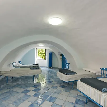Hostel Ring