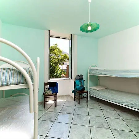 Hostel Ring Forio (Isola d'Ischia)